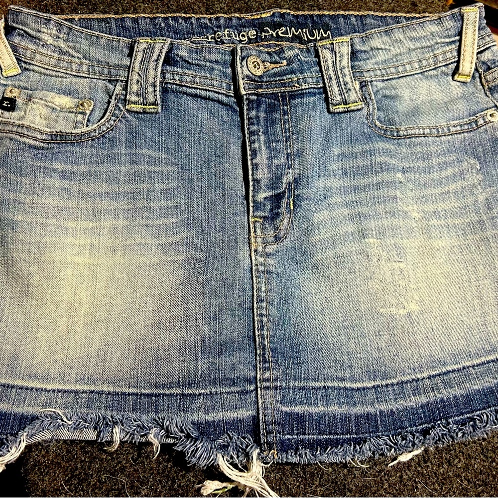 Refuge Frayed Jean Skirt